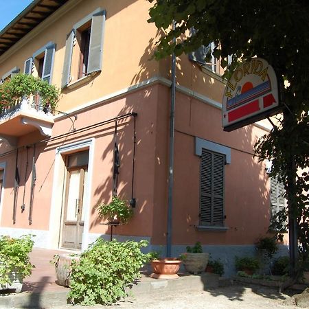 باسّينيانو سول تْرازي B&B Florida House المظهر الخارجي الصورة